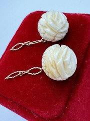 Vintage Carved Roses And 10k/14k Gold Earrings No Clasps