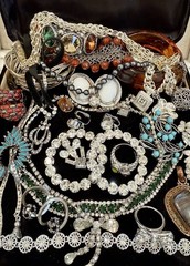 Vintage Estate Costume Jewelry Lot! MONET, AVON and more!