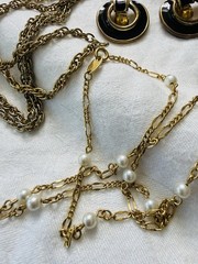 Vintage Jewelry Lot Brooch Earrings Necklaces 17 Pcs