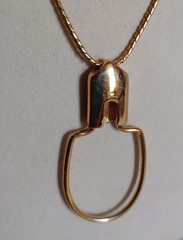 Vintage MONET Signed Necklace Charm Holder Polished Goldtone w/30″ MONET Chain