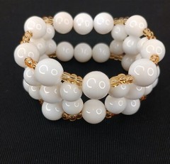 Vintage Bracelet White Yellow Beads