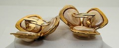 Rare Chanel 29 Made in Paris Freeform Baroque 3 Stone Gripoix Pearl Earrings