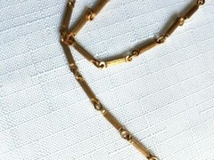 Vintage Gold Tone Necklace 23 Inches, As Pictured -VM36