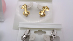 4 Vintage Signed Trifari Lucite Faux Pearl Enamel Clip-on Earring Lot