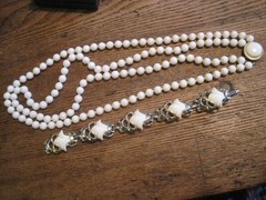 VTG Japan Double Strand Faux Pearl&Slide Clasp NECKLACE&FLEU DE LIS BRACELET