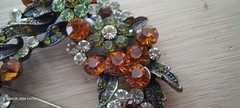 Vintage 4 Brooches Beautiful MultiColor Rhinestone Mark & Unmark See The Pics