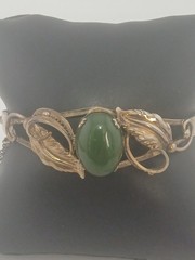 SORRENTO VERMIEL Sterling Silver green Jade filigree leaf motifs hinged bracelet