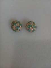 Vintage Button Earrings Pastel Pink & Green Gold Tone Woven Pattern Clip On E23