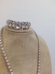 Vtg Luxury Rhinestone jewelry set Statement Crystal Silver Clasp Bib Tone Clear