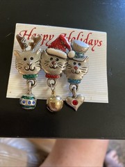 AJMC Three Cat Enamel Christmas Brooch Dangle Bells Santa Reindeer Top Hat