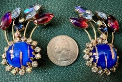 FANTASTIC VINTAGE HOBE 2 1/4” CLIP ON CLIMBERS EARRING COPPER FLUSS MULTI COLORS