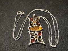 Vintage Baltic Amber Articulated Shield Pendant Necklace, 925 Silver,18″, 7.1g