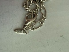 Avon Silver Tone Leaf Dangle Necklace Avon necklace with layered leaf-shaped