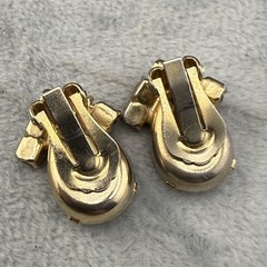 Vintage Weiss Brooch Clip On Earrings Set Tassel Rhinestones Gold Tone Brown
