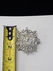 Estate Brooch Clear Rhinestones Snowflake Silver Tone Prong Set Pin 2.25″ Mcm