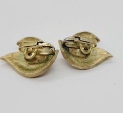 Crown Trifari Clip Earrings Brushed Gold Swirl Flame Vintage 1 in