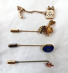 stick pins vintage lot, Set of 4 Length 2″