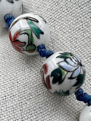 VINTAGE HAND PAINTED KNOTTED PORCELAIN CHINESE ASIAN BEAD NECKLACE cloisonné 18”