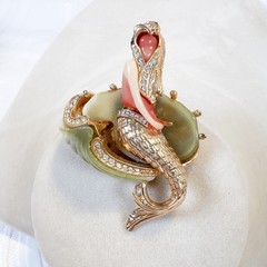 Vintage Hattie Carnegie Mermaid Brooch Green Peach Rhinestones Nymph in Shell