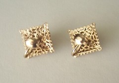 Vintage GOLD-FILL FILLIGREE SCREW-ON EARRINGS with CZ
