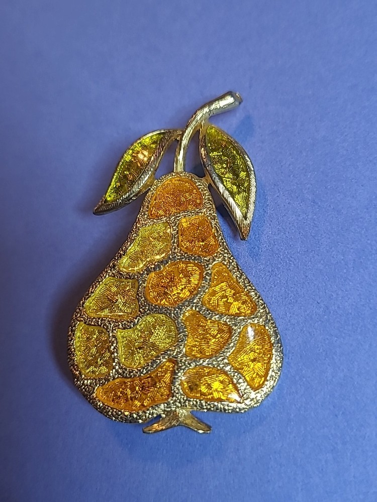 MCM Retro Linda Gal Pear Fruit Brooch Pin Marked Orange Yellow Gold Tone 2″