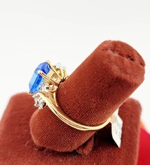 Vtg Sz 8 Ring Blue Clear Cubic Zirconia Beautiful Jewelry Elegant Glam Signed A