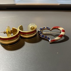 Vintage Avon Red White and Blue 10mm Wide Hoop Pierced Earrings w Heart Pin!