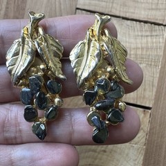 Vintage Artisan Clip Earrings 1.75 Inch Hematite Stones Grape Cluster Gold Plate