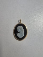 Oval Cameo Pendant Black & White Profile, Oval Stone in Gold Base Metal