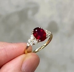 Lab-Created Garnet 2Ct Oval Cut Engagement Women’s Ring 14K Yellow Gold Plated