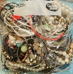 5 Lb Lot Fashion Costume Beaded Bracelets Vintage Mod Boho Glass Lucite Acrylic
