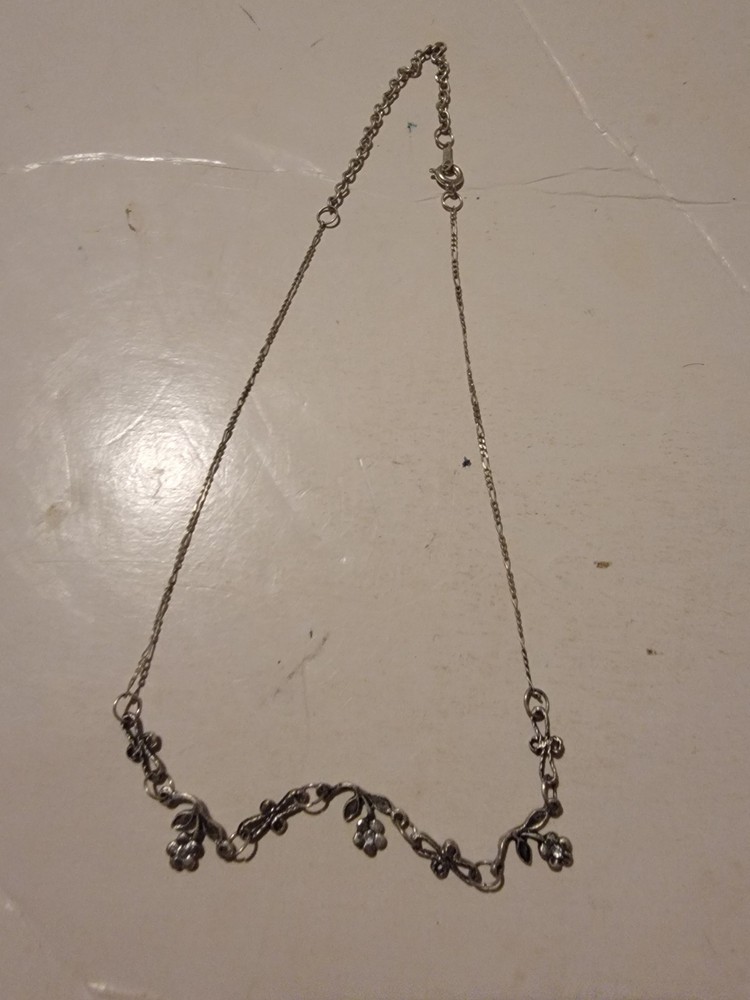 Vintage Flower 18k White Gold Plated Necklace Flowers Link