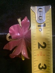 Vintage Pink Flower Brooch Pin Pre-owned Estate Jewelry
