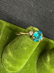 Vintage Aquamarine (March Birthstone) and Stamped 18KT HGE Ring Size 8