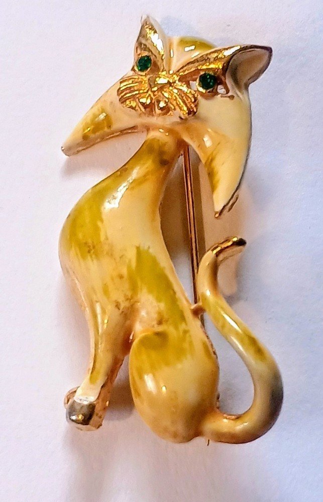 Lind-Gal Enamel Cat Brooch with Green Rhinestone Eyes