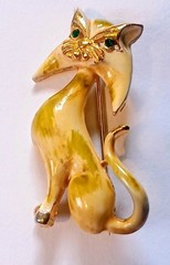 Lind-Gal Enamel Cat Brooch with Green Rhinestone Eyes