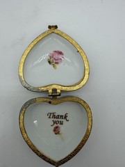 Vintage Estate Custom Jewelry Ring Lot, 8 Rings With Heart Shape Case