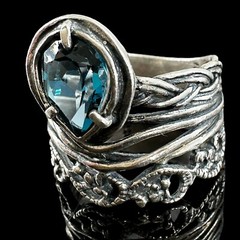 OR PAZ 925 Sterling Silver Vintage Israel London Blue Topaz Gem Ring Size 8