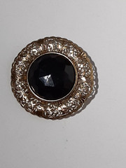 VINTAGE GOTHIC FILGREE BROOCH WITH FACETED BLACK PLASTIC STONE