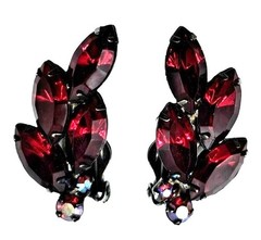 Juliana Brooch Earring Set Red Aurora Borealis Rhinestone Vintage D&E