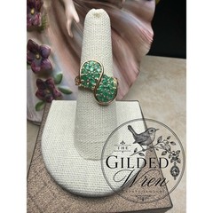 Vintage 10K Gold Natural Emerald Bypass Statement Ring Sz 7 Estate 4.40g