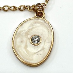 Necklace Vintage Gold Tone Multi-Layered Faux Pearl Pink Bead Oval Medallion