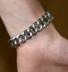 Heavy Vintage Sterling Silver Bracelet 7 ½ Inches 109 Grams