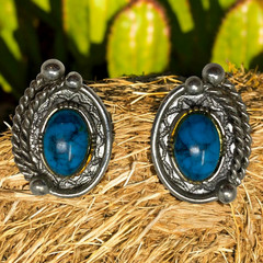 Vintage 1980’s ART Southwestern Howlite Silver Tone Leverback Earrings Cowgirl