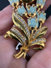 Vintage Welsbro Watch Brooch Tulips Pot Metal Rhinestone NICE Untested