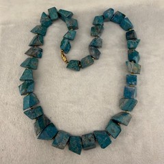 Vintage Cut Polished Stone Necklace Blue 21”