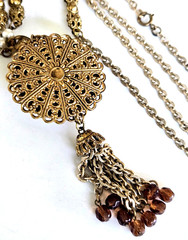 Vintage W Germany Amber Glass Faux Pearl Gold Tone Tassel Pendant Necklace 25″