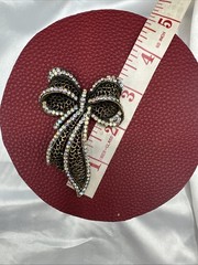 Antique Gold Filigree Bow Ribbon Brooch. See pics.