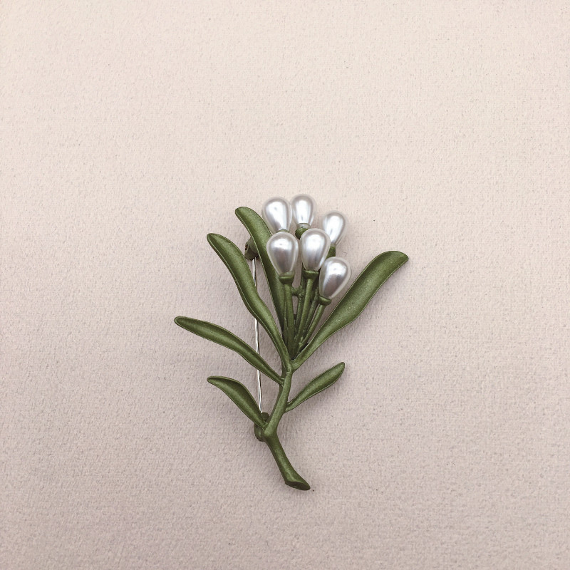 Retro Green Plant Leaf Pearl Brooch Flower Pin Women Jewelry Accessory Gift