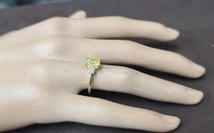 14k Yellow Gold Ring 1.81CT.Natural Fancy Vivid Yellow Diamond Cushion GIA CERT